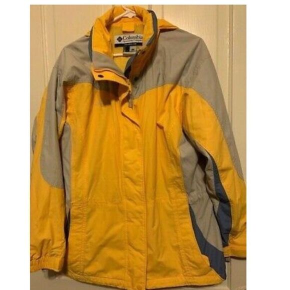 COLUMBIA SIZE LARGE WOMEN'S CORE INTERCHANGE YELLOW JACKET - Picture 1 of 6